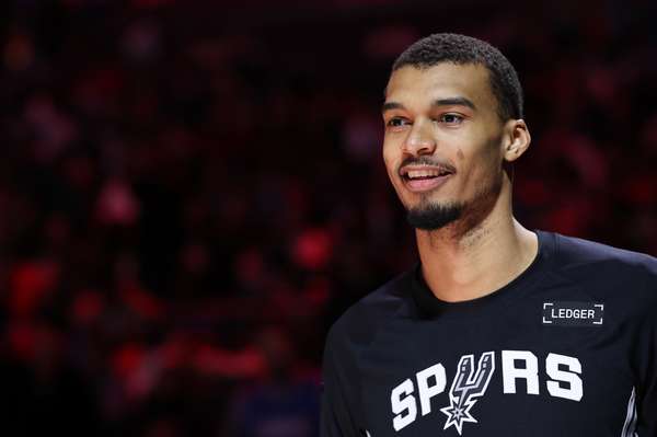 文班亚马谈轮休：想场场出战 但也理解球队安排