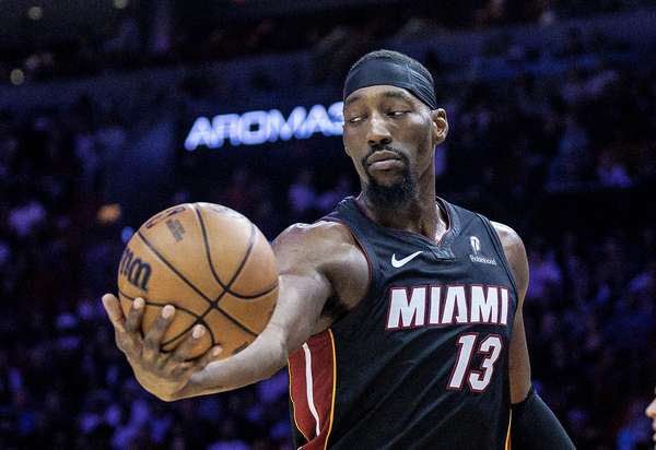 83分神迹引热议 麦迪揭秘科比真实反应：职业祝贺后必有深夜来电